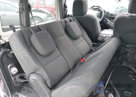 2018 Jeep Wrangler Sport 4X4 from USA, damaged, VIN 1C4GJXAN7JW199979